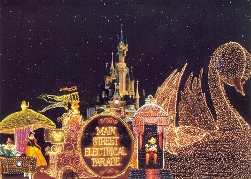 ED92  📄 Blog : Événement presse : Noël Enchanté 2021 à Disneyland Paris